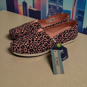 TOMS Pink Leopard Print Slip On Flats Size 7.5 NEW New with tags